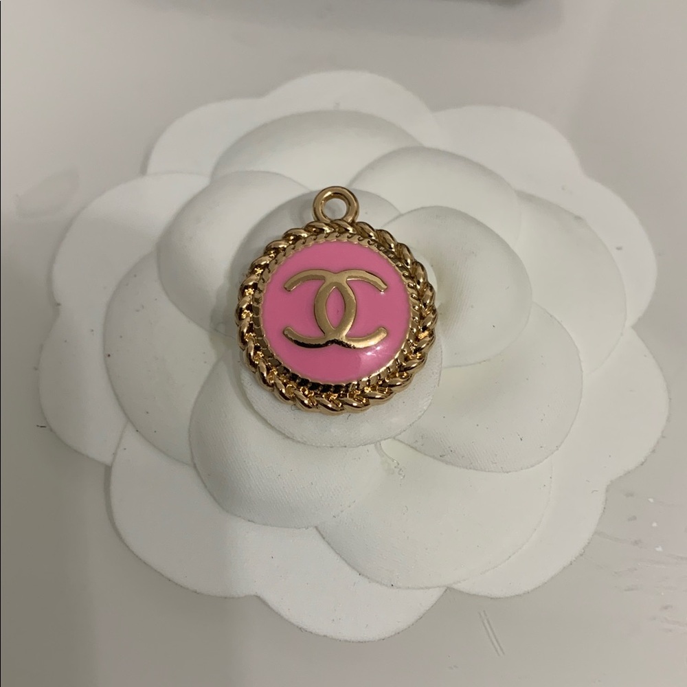 Charms - Picture 8 of 10